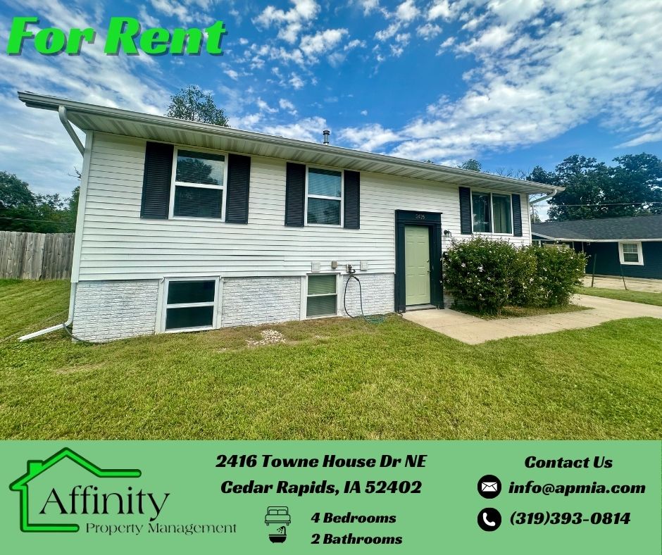 2416 Towne House Dr NE