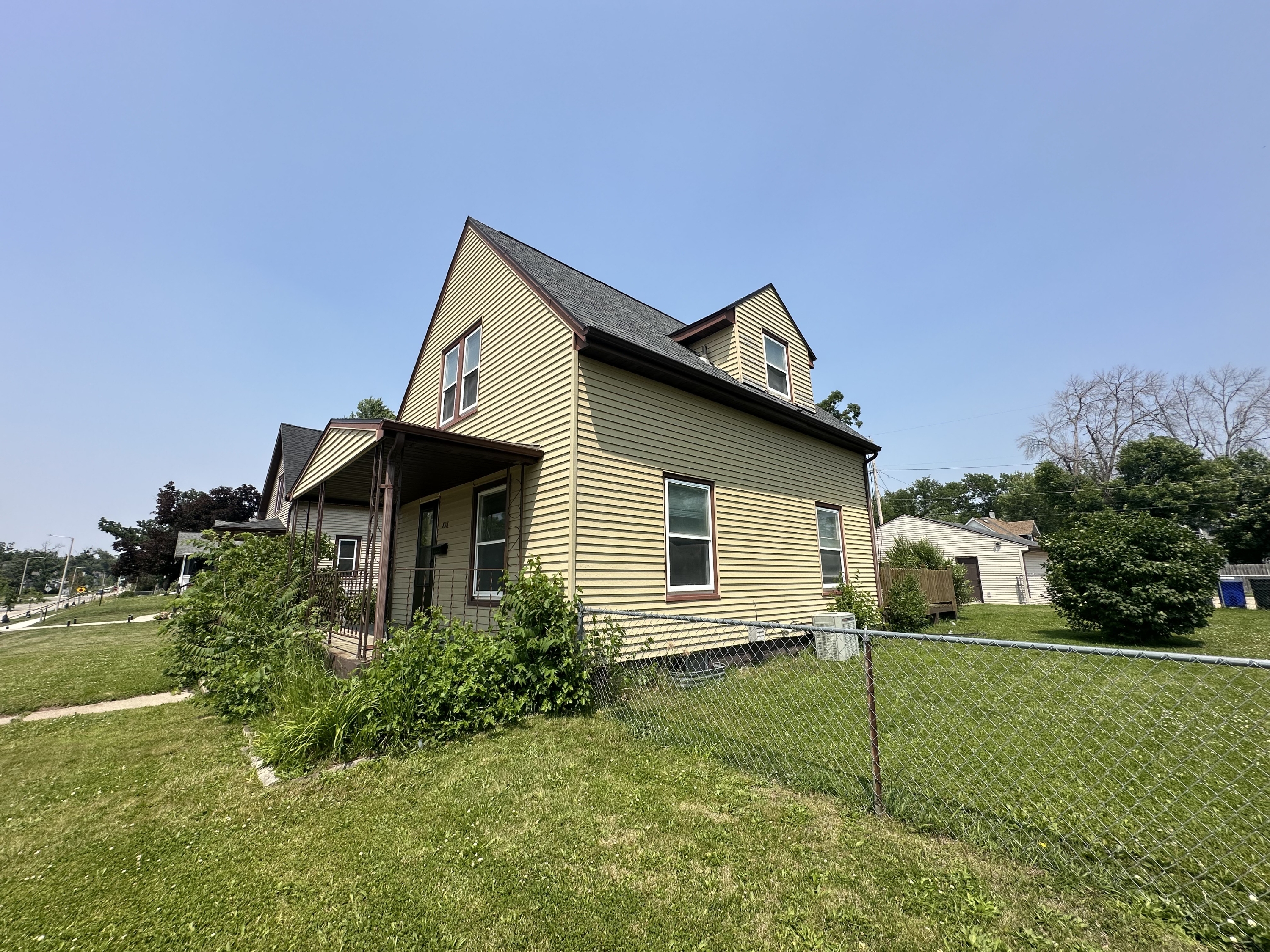 Property thumbnail image