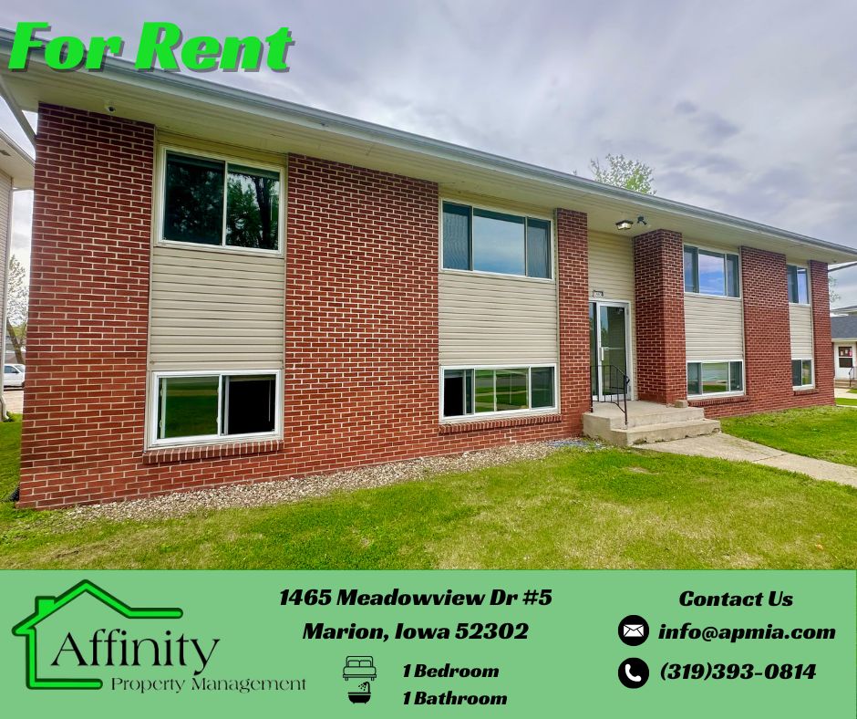 1465 Meadowview Dr - 5